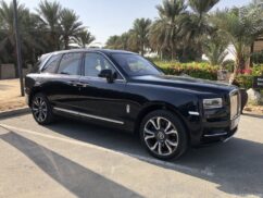 Image for Video review: 2019 Rolls-Royce Cullinan in the UAE