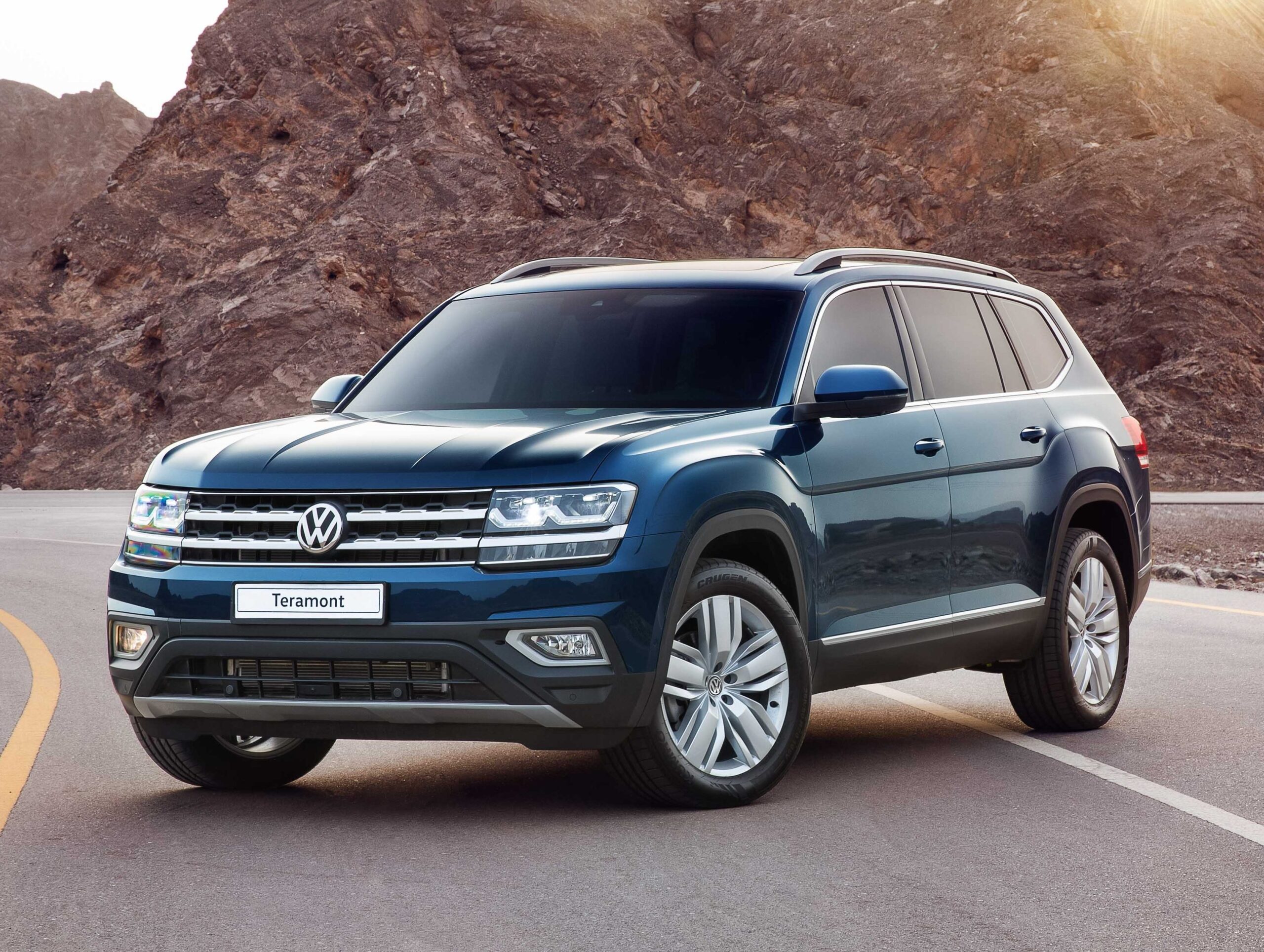 Volkswagen Teramont оранжевый