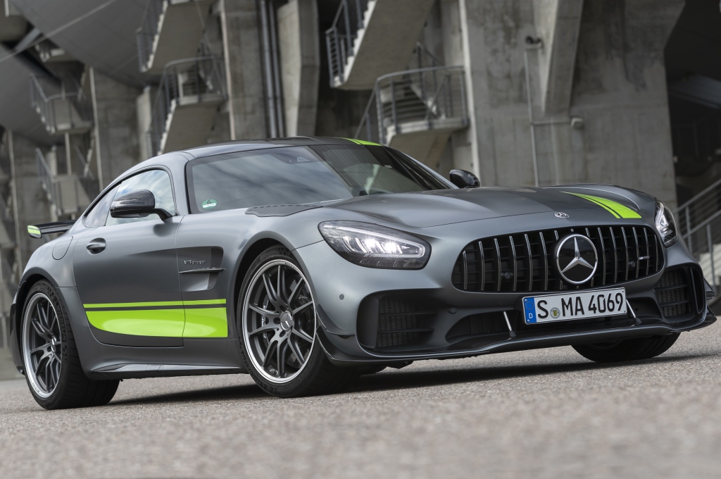 Elegant 44 Mercedes Drive Pilot 2020