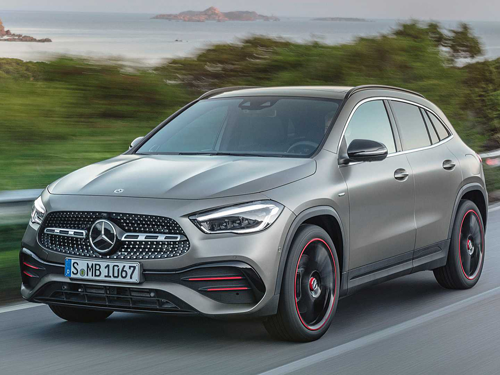 GLA Mercedes черный 1920 1080