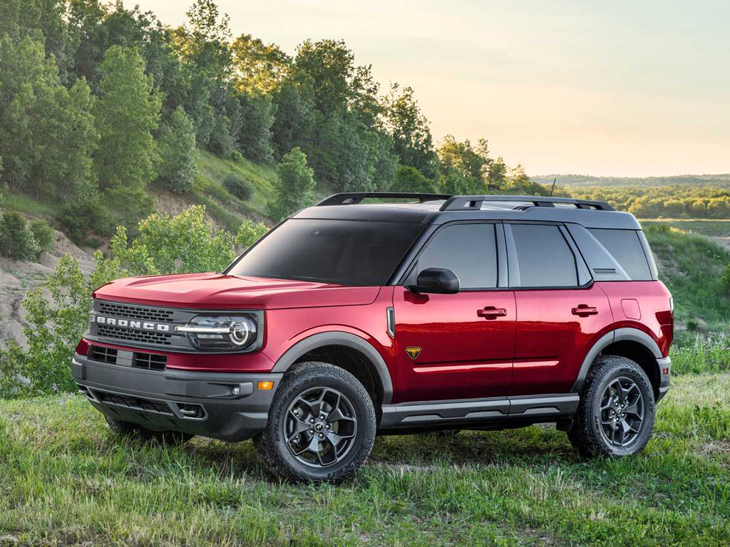 2021 Ford Bronco Sport slots in under its big brother