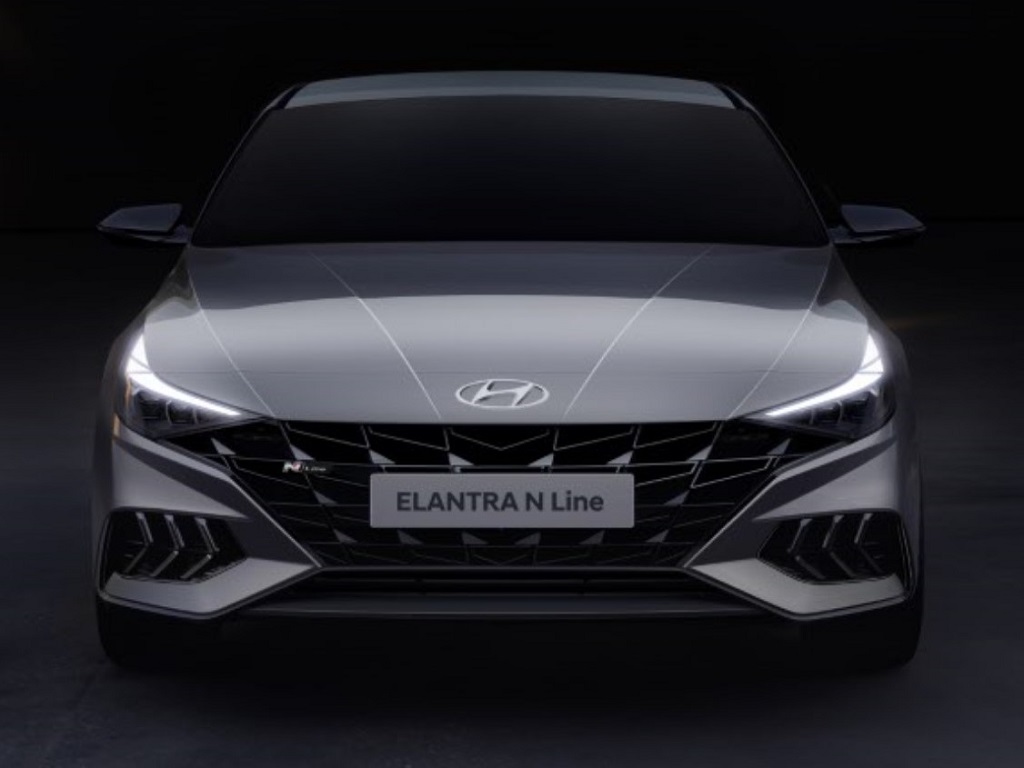 هيونداي موتور تكشف عن سيارة إلنترا N لاين الجديدة