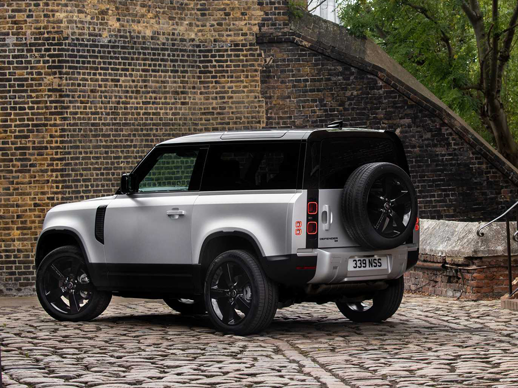 2021 Land Rover Defender range adds plug-in hybrid and a ...