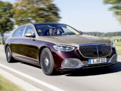 Image for 2021 Mercedes-Maybach S580 further elevates 