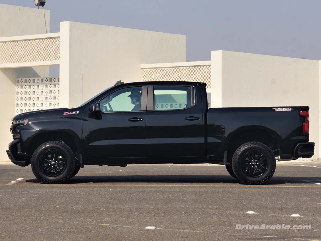 2021 Chevrolet Silverado Trail Boss Midnight Edition Drive Arabia