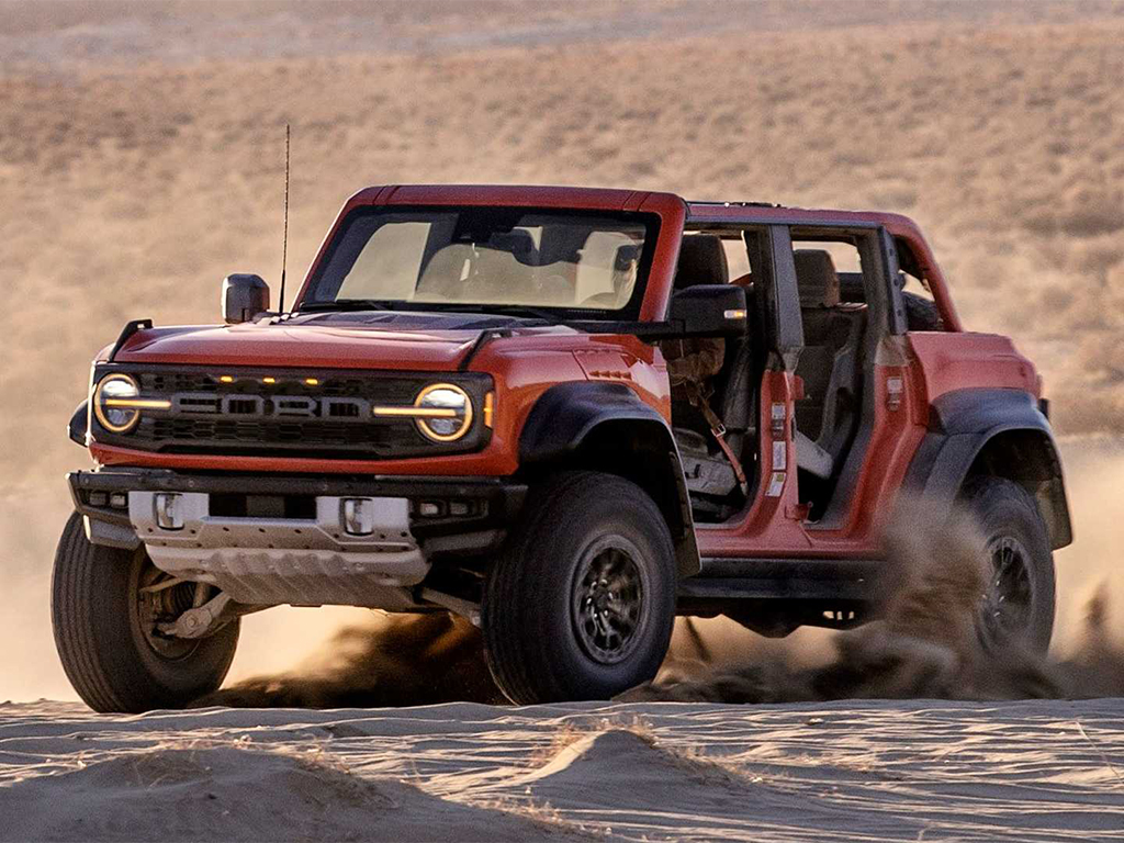 2022 Ford Bronco Raptor dials the heat up to eleven