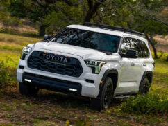 Image for 2023 Toyota Sequoia finally redesigned after a decade