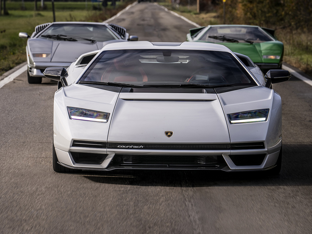 All-new Lamborghini Countach LPI 800-4 on the road, sold out already
