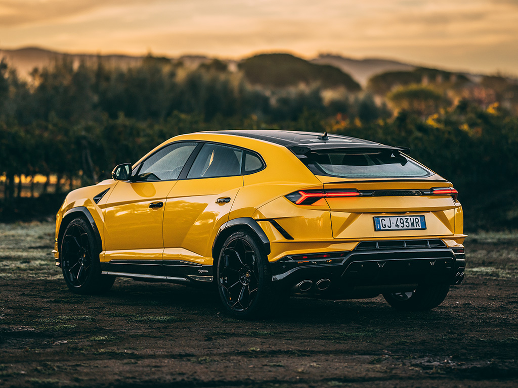 First drive 2023 Urus Performante in Italy DriveArabia