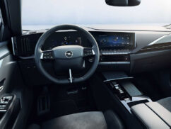 2023 Opel Astra electric interior