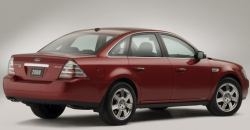 Ford Five Hundred 2008 rear view
