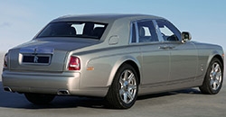 Rolls Royce Phantom 2016 rear view