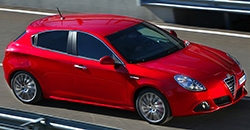 Alfa Romeo Giulietta 2015 front view