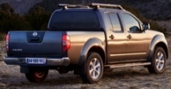 Nissan Navara 2013 rear view