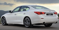 Infiniti Q50 2015 rear view