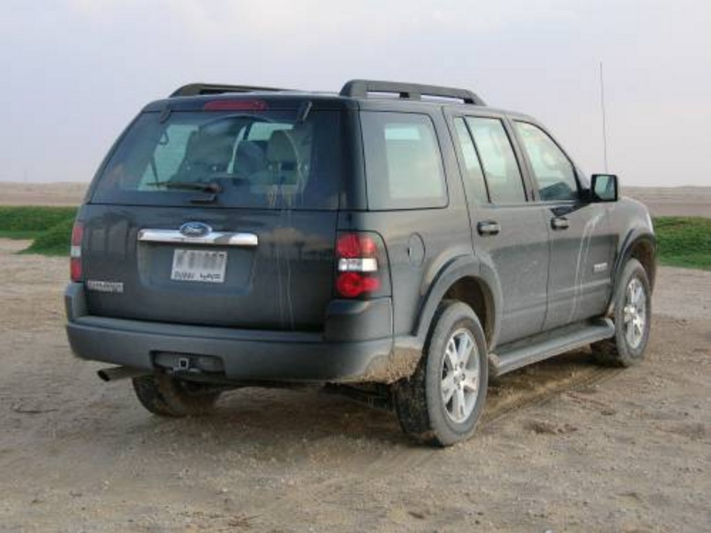 Curb weight of 2007 ford explorer #3