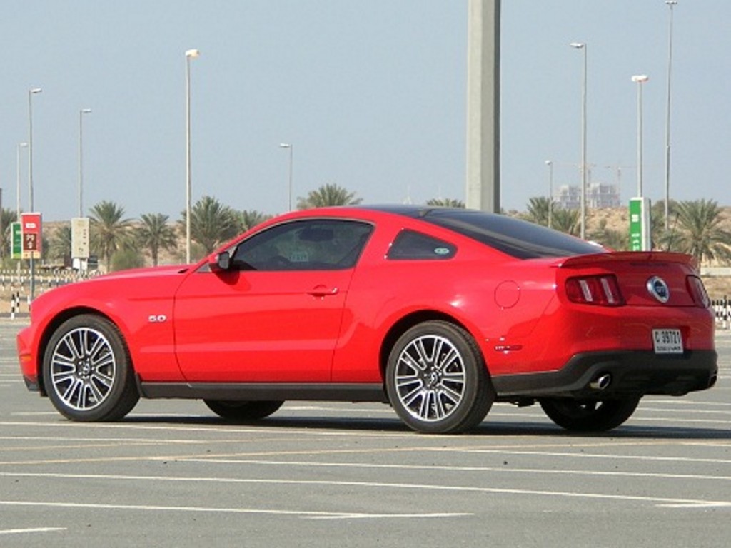 2011 Ford Mustang GT DriveArabia