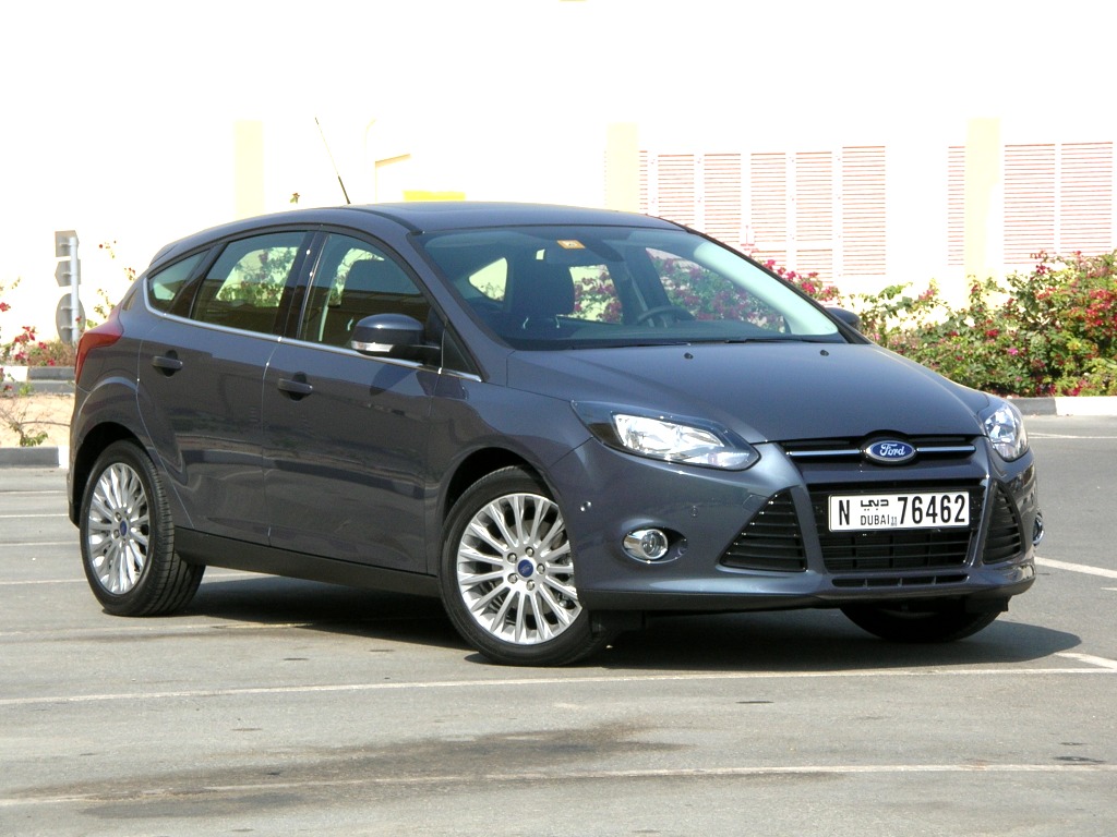 Ford focus ambiente hatch 2012 review #4