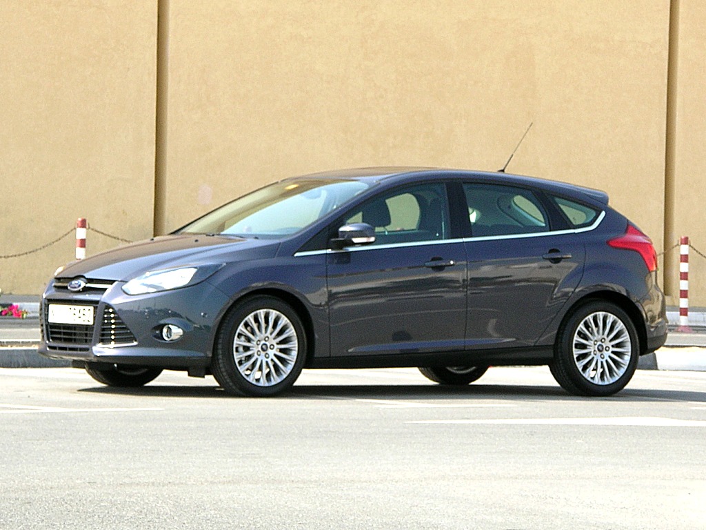 Ford focus hatchback automatic review #5