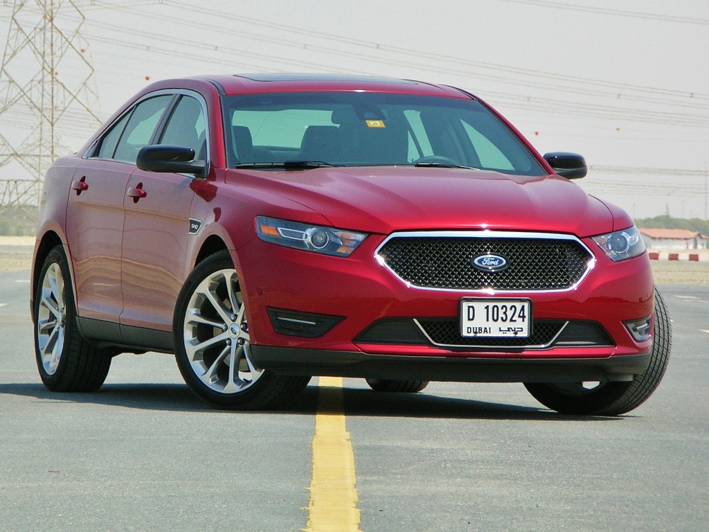 2012 Ford taurus sho curb weight #9