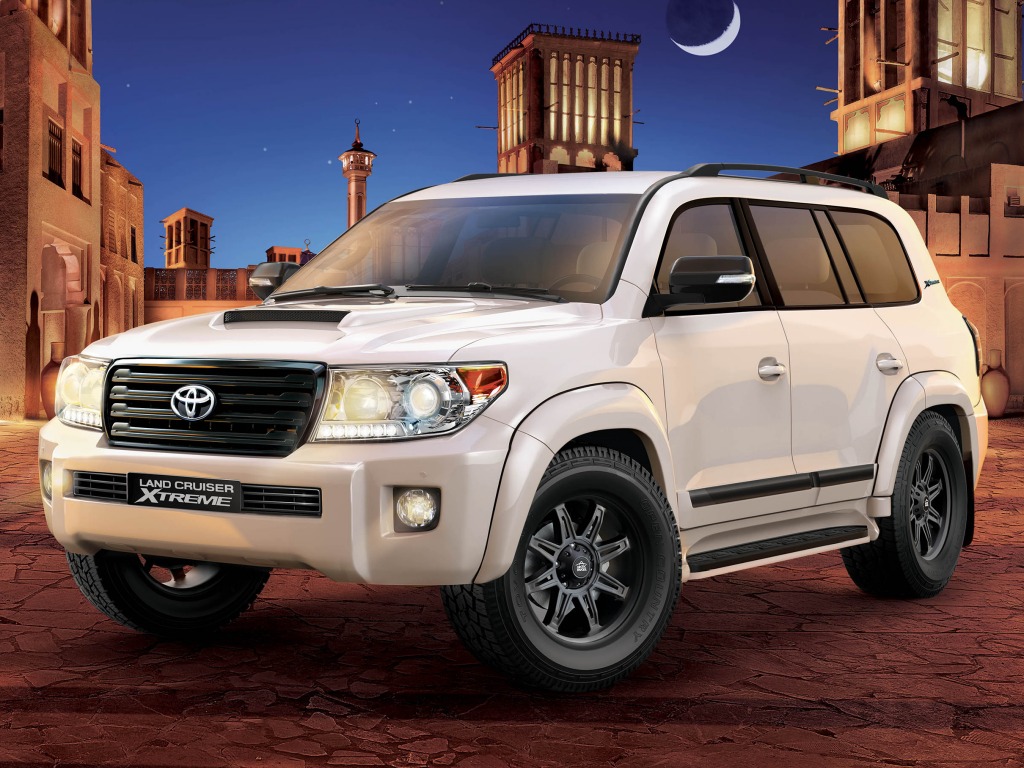 Custom 2015 Toyota Land Cruiser Xtreme 60th anniversary offered in UAE ...
