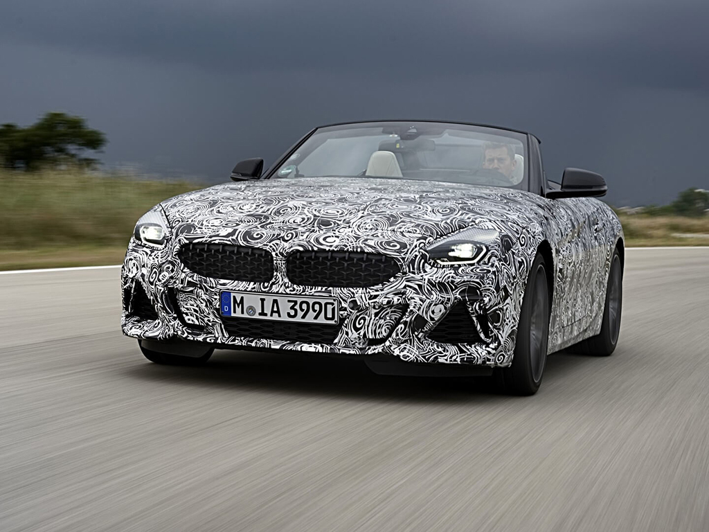 بي إم دبليو تطلق حملة تشويقية لطراز 2019 Z4 M40i